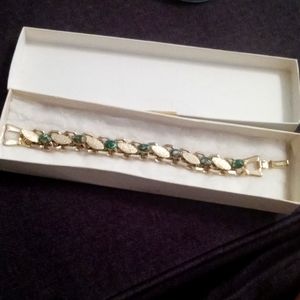 Link Bracelet with stone detail